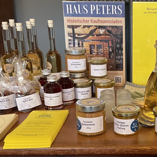 friesische_schafskaeserei_Haendler_Hofladen_Produkte_Uebersicht