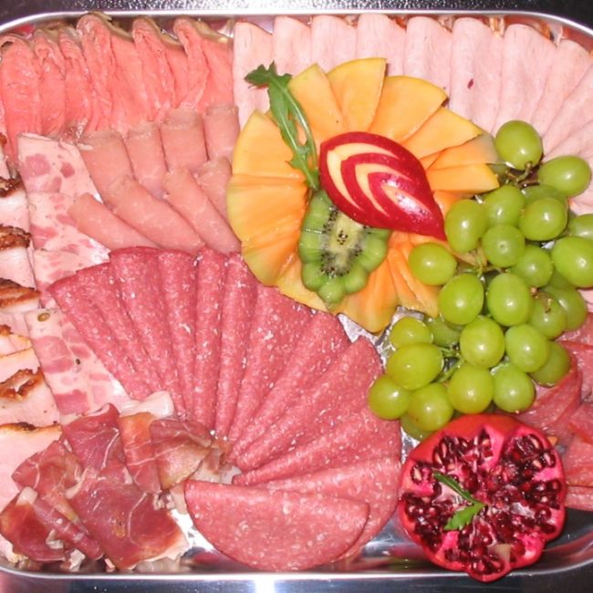 Landschlachterei_kuehn_schlachtplatte